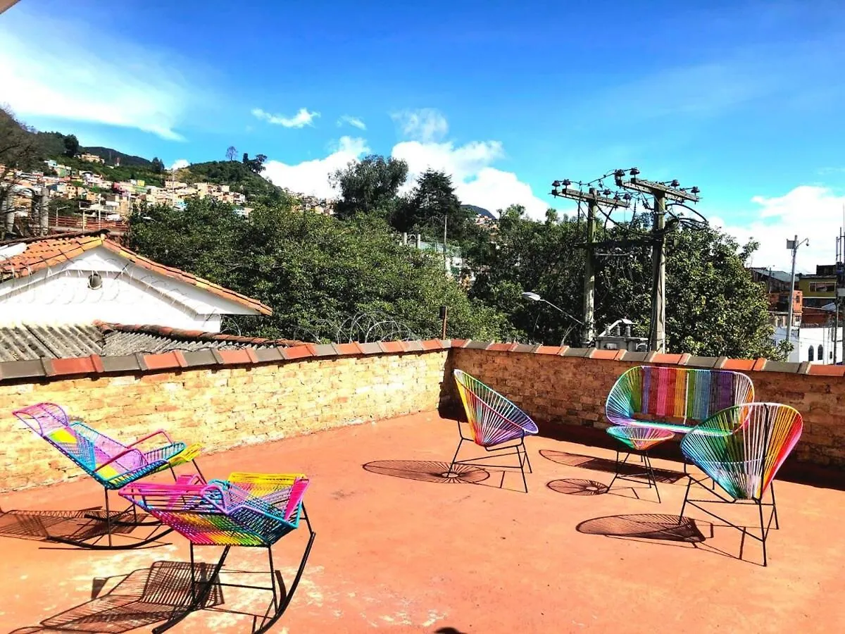 Casa De 3 Hab Con Enorme Terraza Privada En La Candelaria Bogota