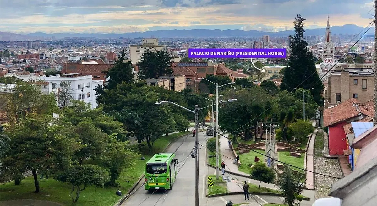 Casa De 3 Hab Con Enorme Terraza Privada En La Candelaria Bogota Apartment