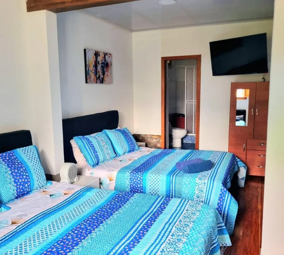 Casa De 3 Hab Con Enorme Terraza Privada En La Candelaria Bogota Apartment